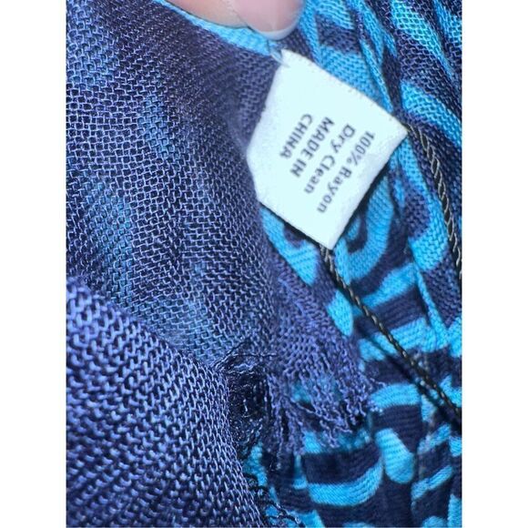 NEW WITH TAGS Women's VERA BRADLEY Scarf BLUE-  Head‎ scarf, fancy formal scarf, - Picture 8 of 8